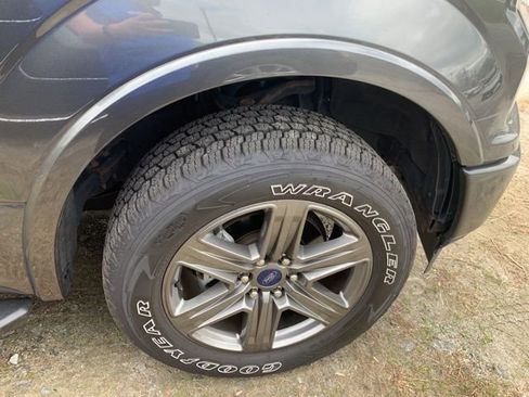 Used 2020 Ford F150 XLT w/ Equipment Group 302A Luxury image 9