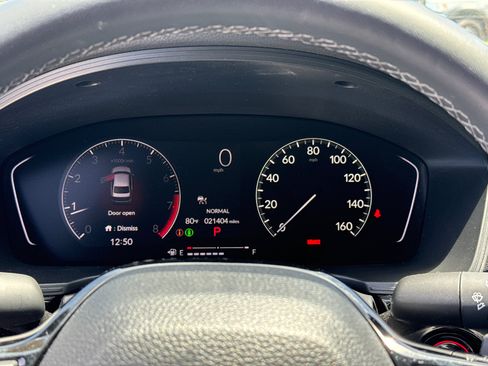 Used 2025 Honda Civic Sport image 28
