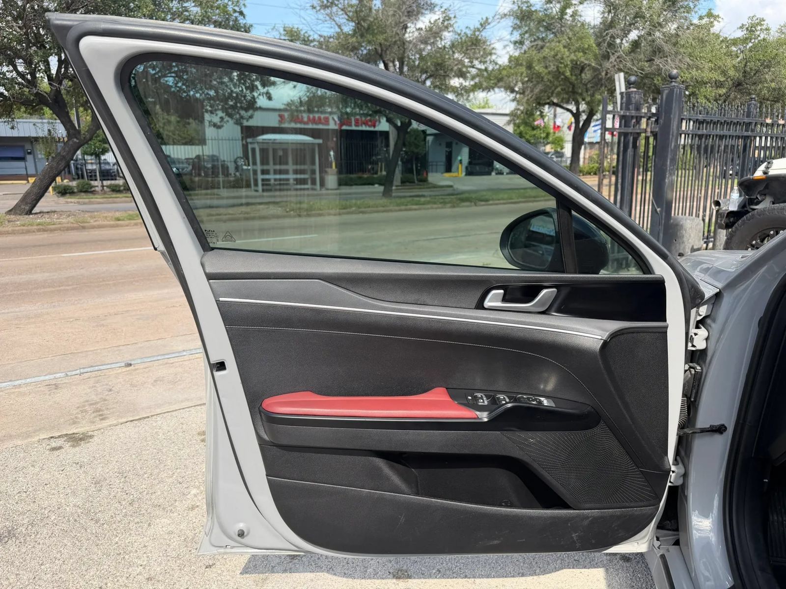 Used 2023 Kia K5 GT-Line w/ GT-Line Premium Package FWD image 6