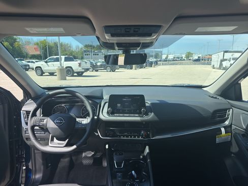 New 2026 Nissan Rogue Dark Armor AWD/4WD image 26