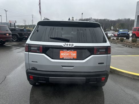 New 2026 Jeep Cherokee Overland AWD/4WD image 9