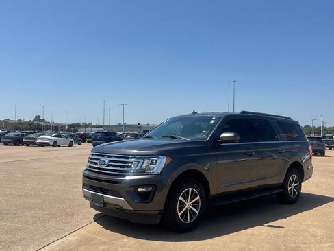 Used 2021 Ford Expedition Max XLT RWD image 9