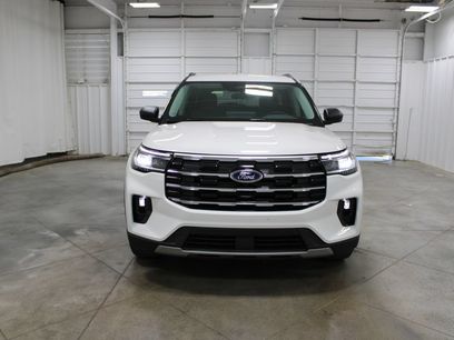 New 2026 Ford Explorer Active w/ Active Comfort Package
