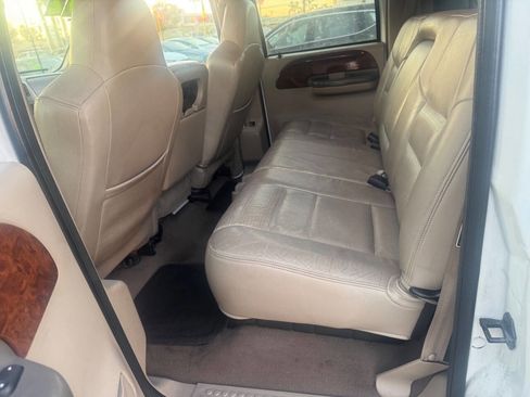 Used 2002 Ford F250 XLT image 8