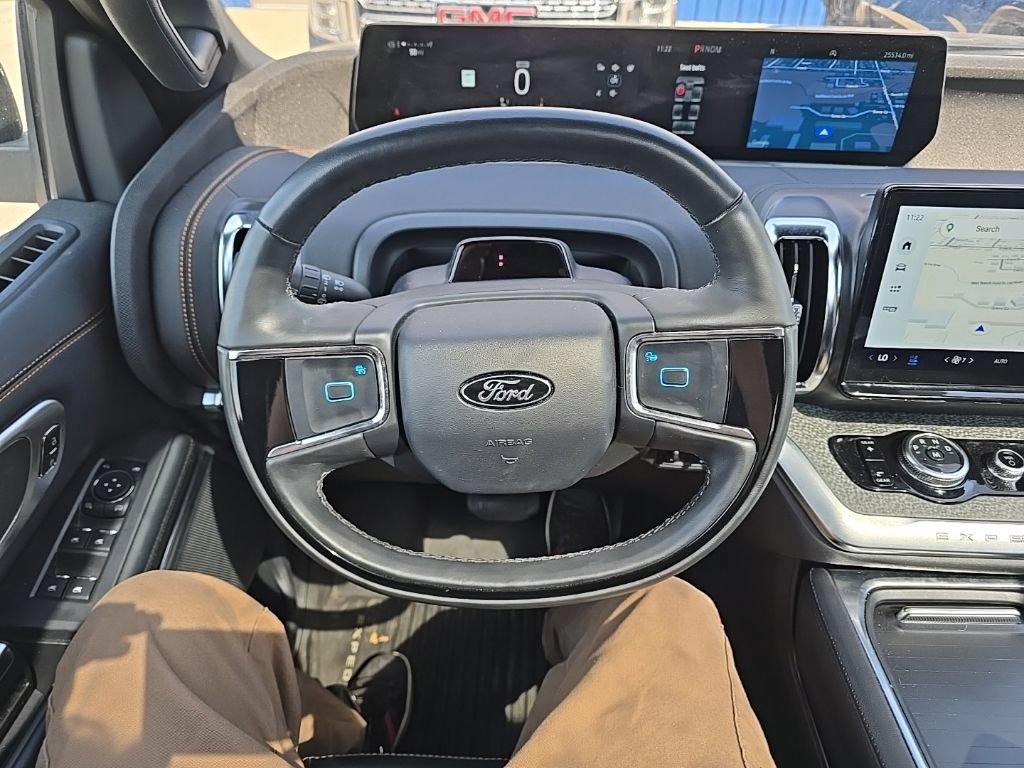 Used 2025 Ford Expedition Tremor AWD/4WD image 24