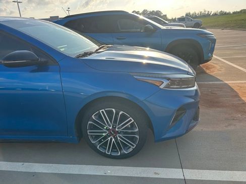 Used 2022 Kia Forte GT FWD image 2