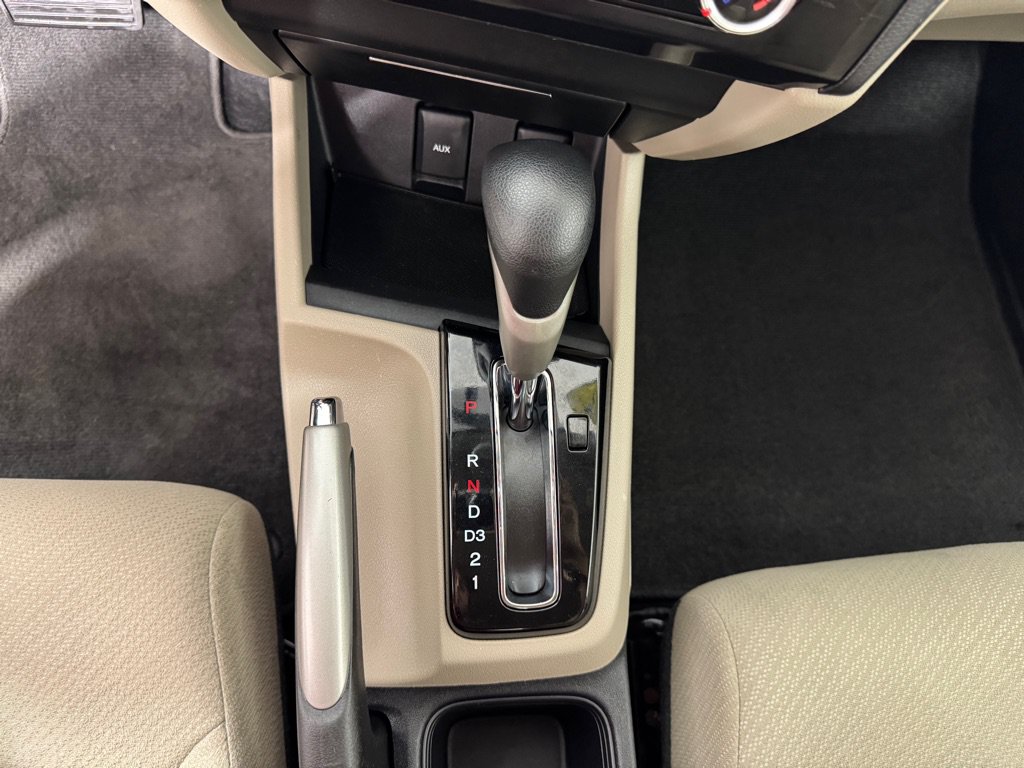Used 2013 Honda Civic LX image 18