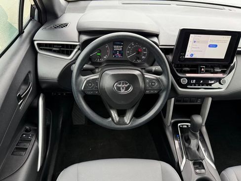 Used 2025 Toyota Corolla Cross AWD Hybrid image 25