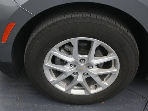 Used 2024 Chevrolet Equinox LS FWD image 9