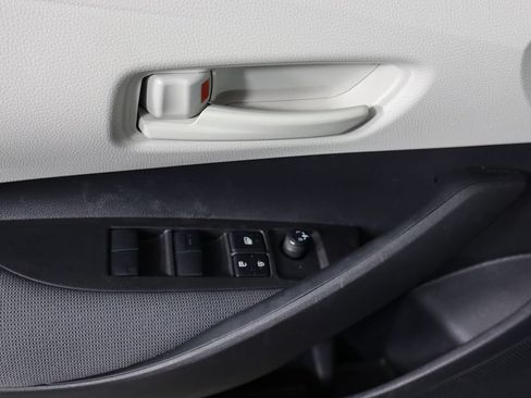 Used 2025 Toyota Corolla LE FWD image 20