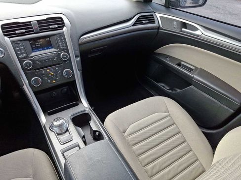 Used 2018 Ford Fusion S image 12