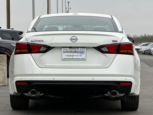 New 2025 Nissan Altima 2.5 SR image 5