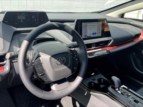 New 2026 Toyota Prius Plug-In Hybrid image 7