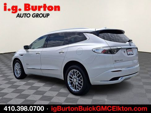 Used 2023 Buick Enclave Avenir w/ Avenir Technology Package AWD/4WD image 4