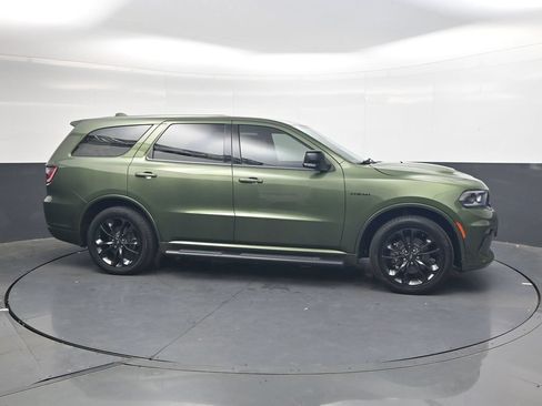 Used 2021 Dodge Durango R/T w/ Blacktop Package AWD/4WD image 4