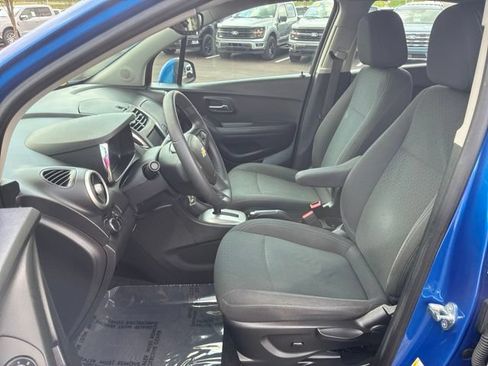 Used 2015 Chevrolet Trax LS FWD image 15