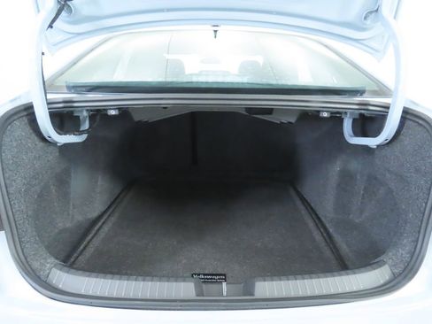 New 2026 Volkswagen Jetta SEL image 29