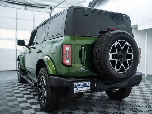 Used 2025 Ford Bronco Outer Banks AWD/4WD image 7