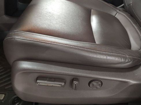 Used 2023 Honda Odyssey Touring image 3