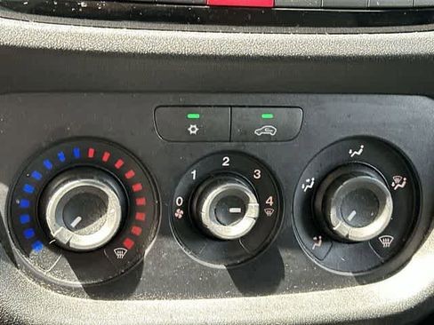 Used 2019 RAM ProMaster City SLT FWD image 12