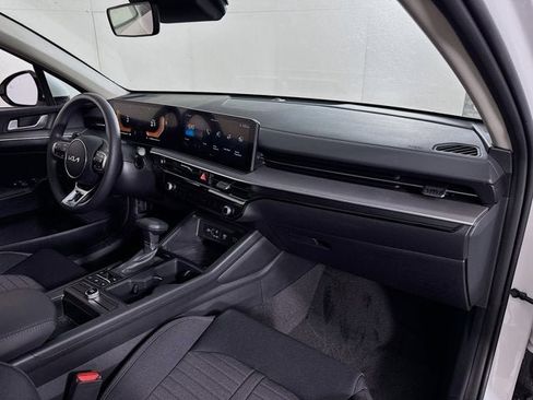 New 2025 Kia K5 LXS image 26