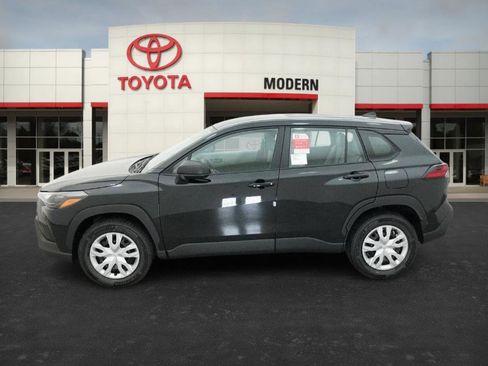 New 2026 Toyota Corolla Cross L image 9