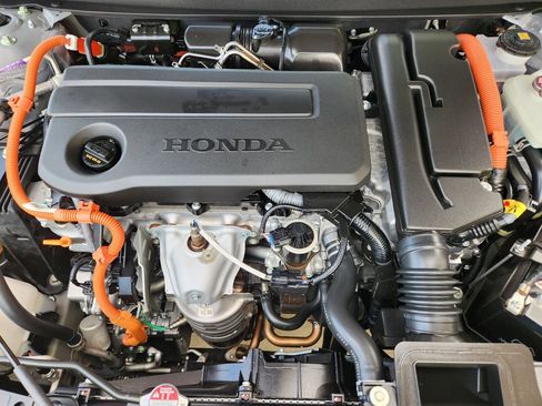 Used 2024 Honda Accord Sport image 30