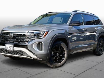 New 2026 Volkswagen Atlas Peak Edition