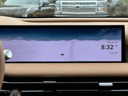 Certified 2025 Genesis G80 2.5T Advanced image 10