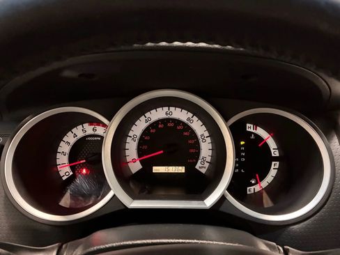 Used 2014 Toyota Tacoma 4x4 Double Cab w/ TRD Sport Package image 45