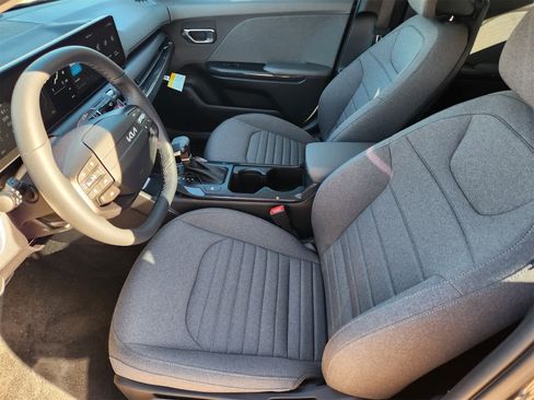 New 2025 Kia K4 EX image 11