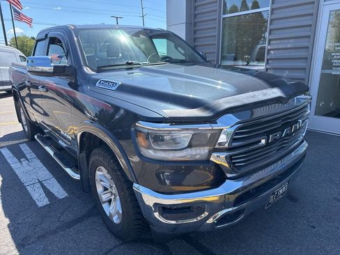 Used 2021 RAM 1500 Laramie AWD/4WD image 4