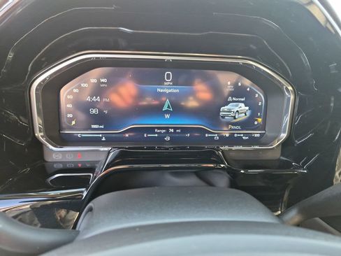 Used 2024 Chevrolet Silverado 1500 RST RWD image 18