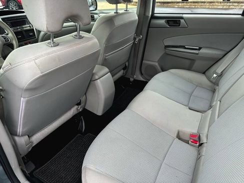 Used 2012 Subaru Forester 2.5X w/ Alloy Wheel Pkg image 21