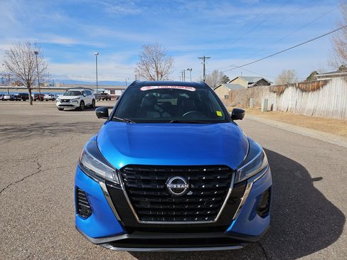 Used 2024 Nissan Kicks SR w/ SR Premium Package image 5