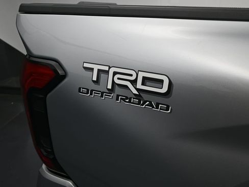 Used 2024 Toyota Tacoma TRD Off-Road AWD/4WD image 10