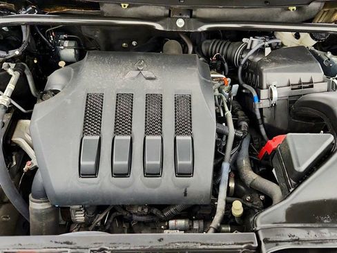 Used 2024 Mitsubishi Eclipse Cross SE image 25