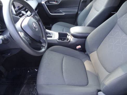 Certified 2024 Toyota RAV4 XLE FWD image 6