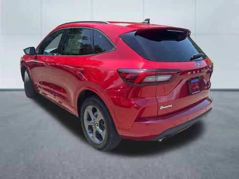 Used 2023 Ford Escape ST-Line w/ Tech Pack #1 AWD/4WD image 2