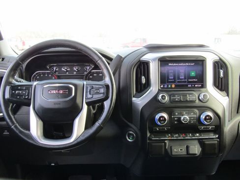 Used 2020 GMC Sierra 1500 Elevation w/ Elevation Value Package image 5