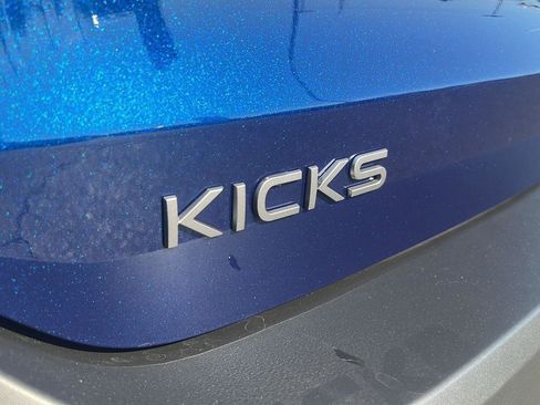 New 2026 Nissan Kicks SV image 10