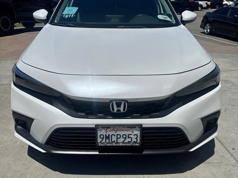Used 2024 Honda Civic EX-L image 2