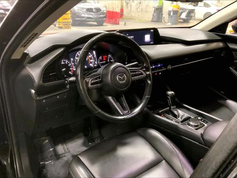Used 2020 MAZDA MAZDA3 AWD Sedan w/ Select Package image 17