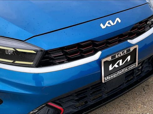 Used 2023 Kia Forte GT w/ GT2 Package image 33