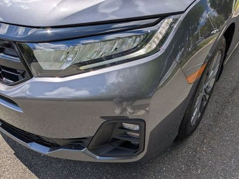 Certified 2025 Honda Odyssey Touring image 5