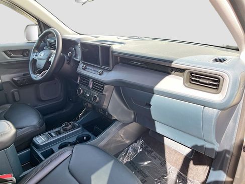 Used 2024 Ford Maverick Lariat w/ Black Appearance Package AWD/4WD image 30