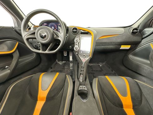 Used 2022 McLaren 720S Performance RWD image 20