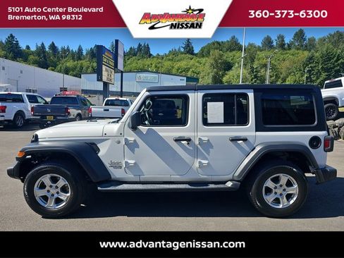 Used 2020 Jeep Wrangler Unlimited Sport S image 2