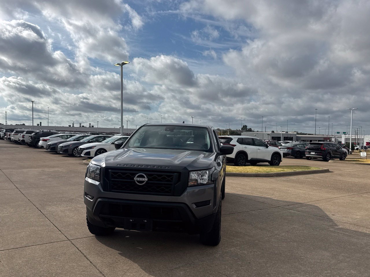 Used 2022 Nissan Frontier S w/ Technology Package AWD/4WD image 7