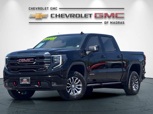 Used 2023 GMC Sierra 1500 AT4 w/ AT4 Premium Package AWD/4WD image 7